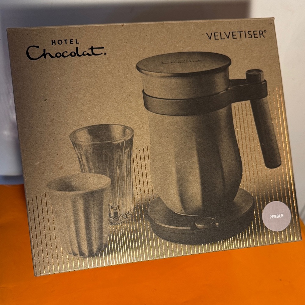 Pebble Velvetiser - Pebble Gray Hot Chocolate Maker